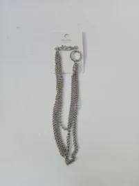 zapinany-lancuszek-bershka