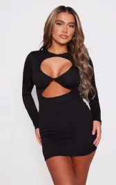 kc13105-prettylittlething-prazkowana-sukienka-mini-wyciecia-16-m
