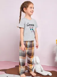 ic44210-shein-pizama-2czesciowa-spodnie-w-kratke-i-t-shirt-z-nadrukiem-120