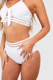 lc71307-boohoo-biala-gora-od-bikini-kokarda-30-m