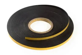 pasek-magnetyczny-z-klejem-magnes-pasek-10mm-x-1-5mm-1mb