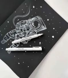 metaliczny-bialy-marker-do-podpisywania-zdjec-new-write-good-stories