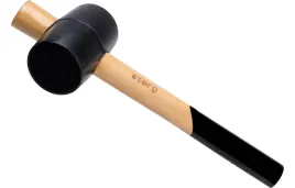 mlotek-gumowy-50-mm-czarna-guma-maly-drewniany-uchwyt-ster-g