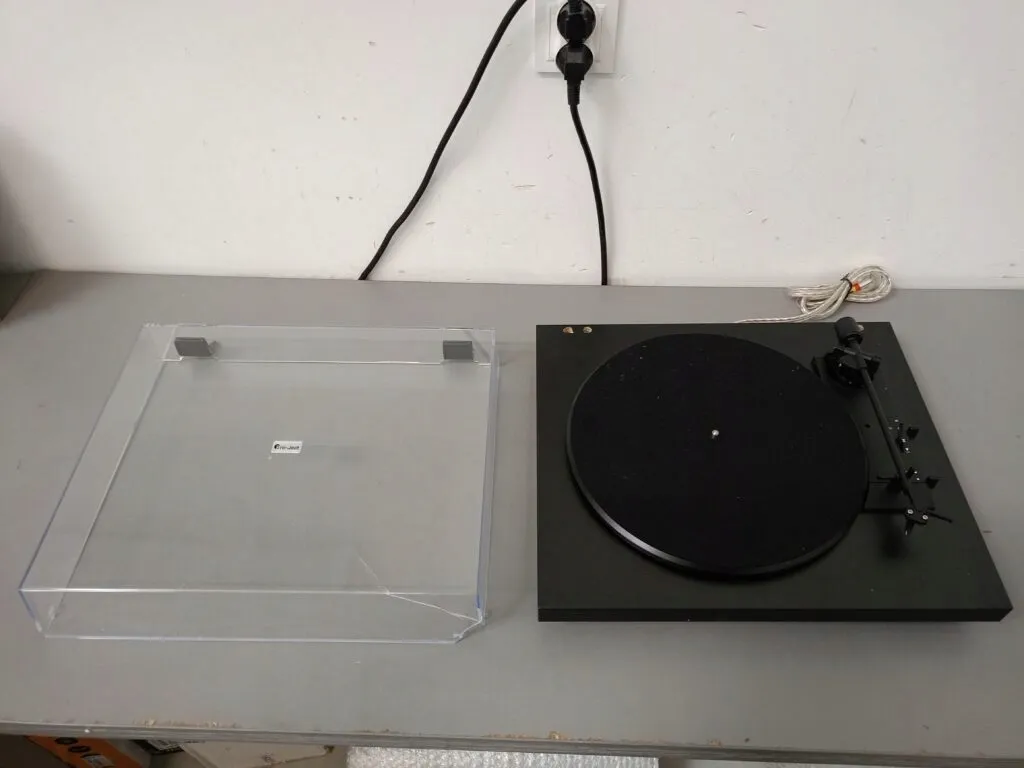 gramofon-pro-ject-a1-czarny