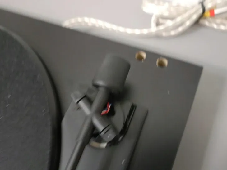 gramofon-pro-ject-a1-czarny-waga-produktu-5-6-kg