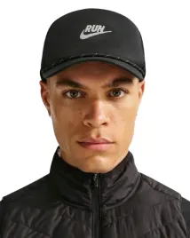 czapka-do-biegania-o-nieusztywnionej-konstrukcji-swoosh-dri-fit-nike-pro
