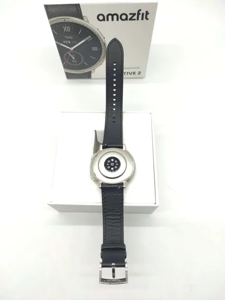 smartwatch-amazfit-active-2-round-czarny-ksztalt-koperty-okragla