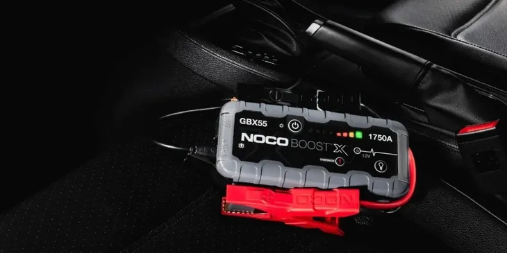 gbx55-boost-x-12v-1750a-jump-starter-stan-nowy