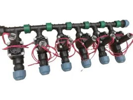 kolektor-nawadniania-6-sekcji-z-elektrozaworami-hunter-pgv-zestaw-pe-20