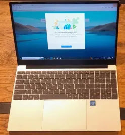 laptop-pavoma-156-m-5y51-8gb-256gb-15kg