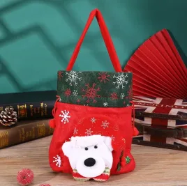 torebka-worek-na-prezenty-225x195-cm-czerwono-zielony-z-misiem-xyi-102a