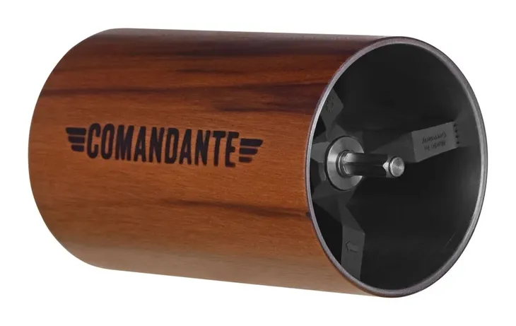 comandante-c40-mk4-nitro-liquid-amber-stan-nowy