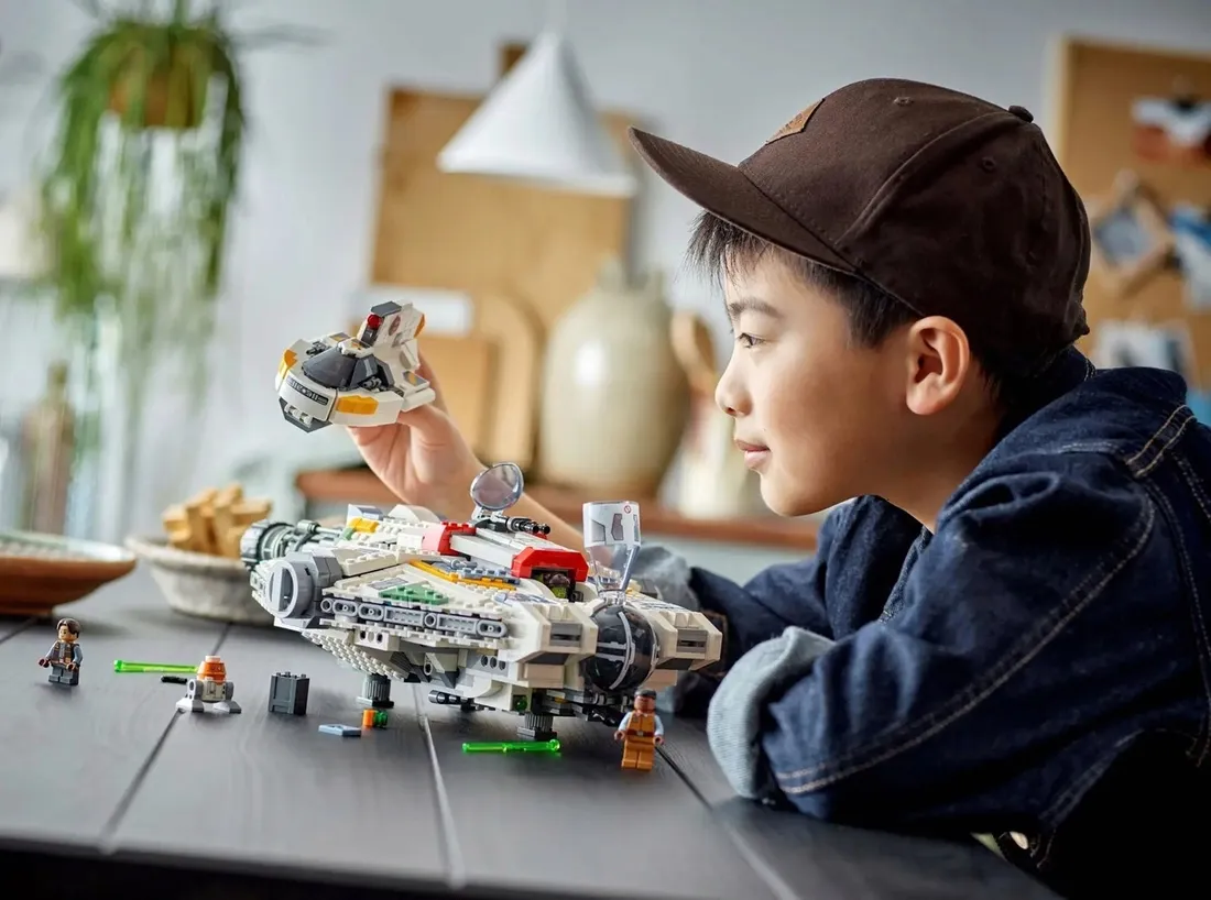 lego-star-wars-75357-duch-i-upior-ii
