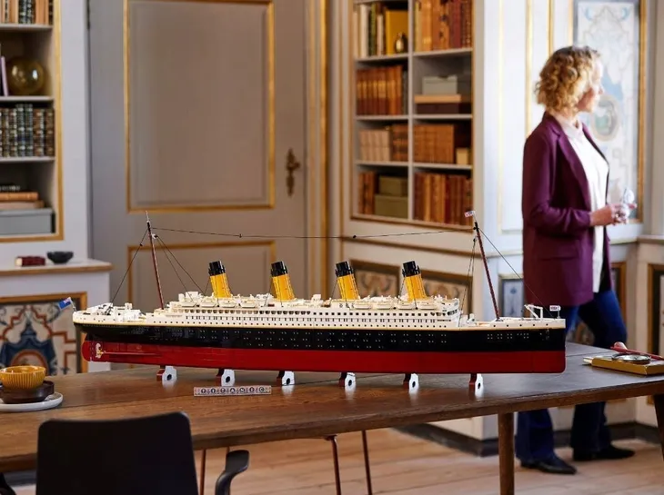 lego-10294-creator-titanic-minimalny-wiek-dziecka-10