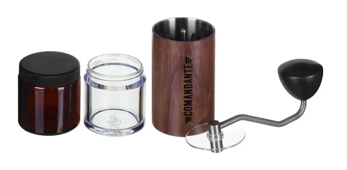 comandante-c40-mk4-nitro-virginia-walnut-stan-nowy