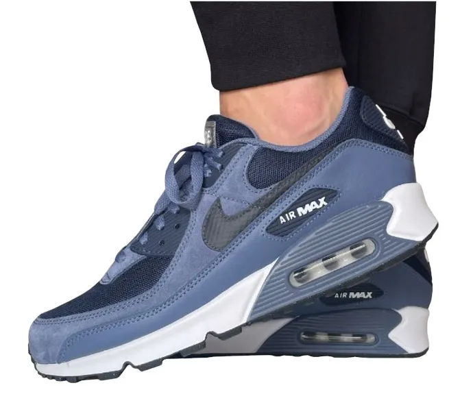 nike-air-max-90-kolor-podeszwy-czarny