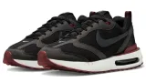 nike-air-max-dawn-wzor-dominujacy-logo