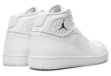 nike-jordan-access-wzor-dominujacy-logo