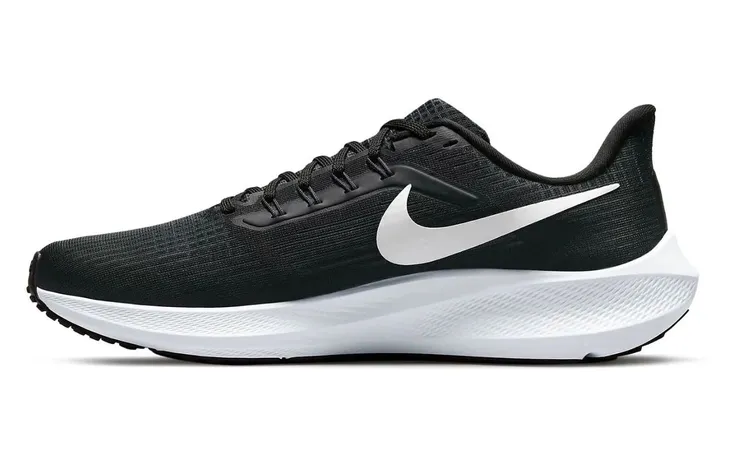 nike-air-zoom-pegasus-39-kolor-podeszwy-czarny