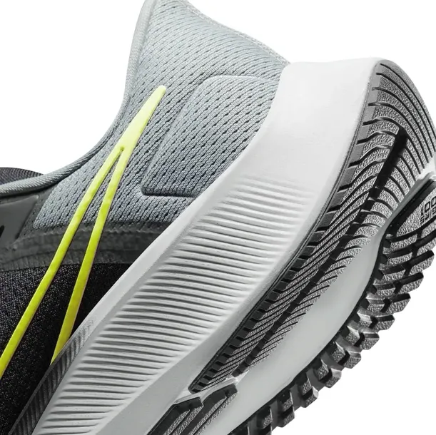 nike-air-zoom-pegasus-38-rozmiar-40