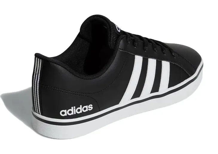 adidas-vs-pace-marka-adidas