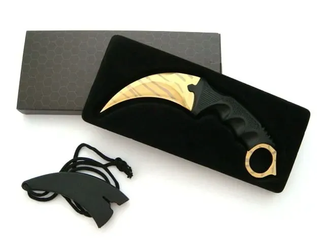 karambit-replika-cs-go-tiger-tooth-wieszane-etui