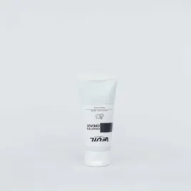 evil-grafiten-grease-czarny-polplynny-smar-60ml