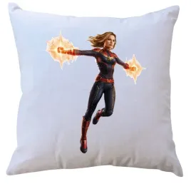 poduszka-kapitan-marvel-avengers-producent