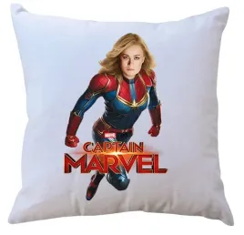 poduszka-kapitan-marvel-avengers-producent
