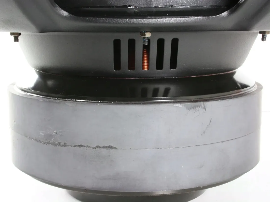 glosnik-subwoofer-excursion-15-38cm-2x-4ohm-2500w