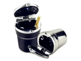 popielniczka-samochodowa-z-led-miejsce-kubka-podsw