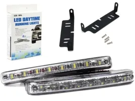 swiatla-do-jazdy-dziennej-led-z-kierunkowskazem