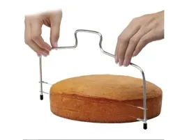 noz-strunowy-do-ciecia-ciasta-biszkoptu-tortu-33cm
