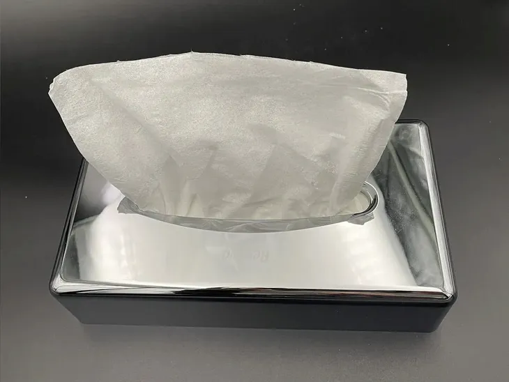 dozownik-chusteczek-renova-maxi-chrome-linia-renova