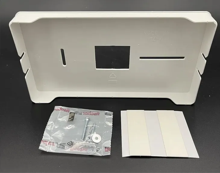 dozownik-chusteczek-renova-maxi-chrome-kolor-chrom