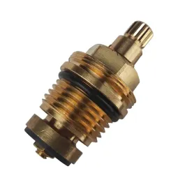 glowica-do-baterii-z-otworem-mosiezna-3-8-zenska