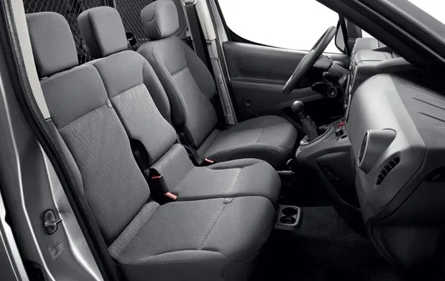 peugeot-partner-3-osoby-od-2008