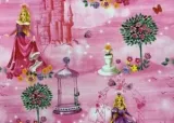 dziewczecy-kubus-w-barbie-typ-lozka-pojemnik-na-posciel-otwierany-do-gory