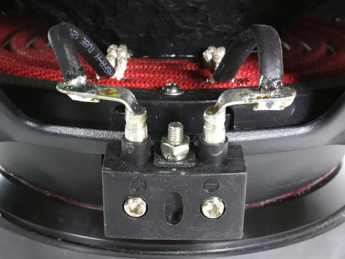 glosnik-excursion-subwoofer-12-30cm-2500w