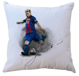 poduszka-lionel-messi-z-autografem-producent