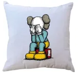 poduszka-kaws-producent