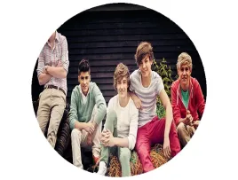 oplatek-na-tort-one-direction-producent