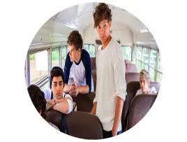 oplatek-na-tort-one-direction-producent