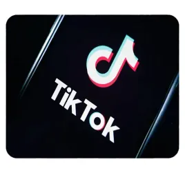 podkladka-pod-myszke-tik-tok-producent