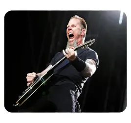 podkladka-pod-myszke-metallica-producent
