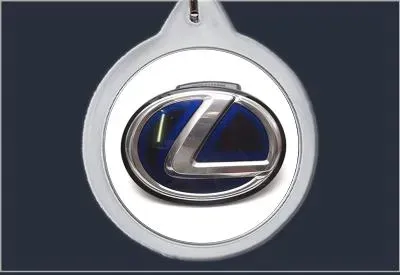 brelok-do-kluczy-lexus-producent