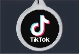 brelok-do-kluczy-tik-tok-producent
