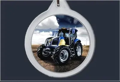 brelok-do-kluczy-traktor-producent