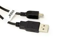 kabel-usb-do-transmisji-danych-i-ladowania-kompaty