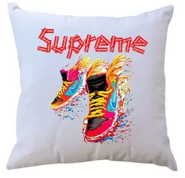 poduszka-supreme-producent